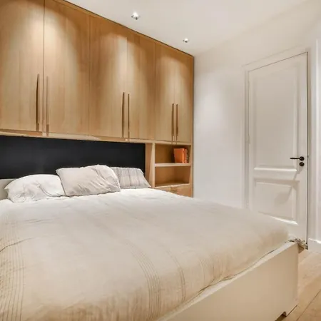 3bdr Perfect Place For Your Holiday In Amsterdam- If You Want To Book, Please Contact On Wh-ats-app - 0034-656-619-782 !!!! 公寓